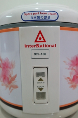 หม้อหุงข้าวอุ่นทิพย์ 1.8 ลิตร International รุ่น S01-18S อะไหล่ญี่ปุ่น ของใหม่