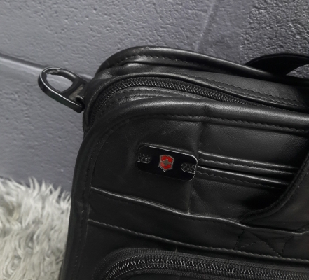victorinox laptop briefcase