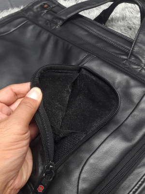 victorinox laptop briefcase