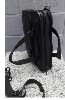 victorinox laptop briefcase