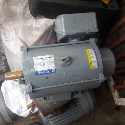 ขาย !! มอเตอร์.ไทยสิน.ขนาด3แรง220v.พร้อมใช้งาน