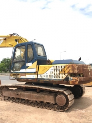 ขายรถขุด KOBELCO SK220 MARK 3 หัวแม่เหล็ก รถนอกนำเข้าเองจากญี่ปุ่น สภาพสวยพร้อมใช้ มีVDOการทำงานครับ