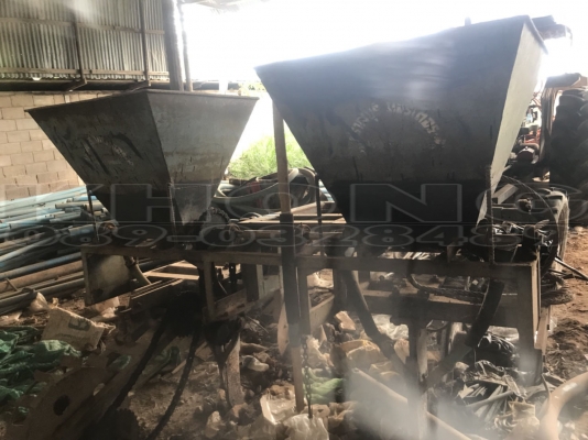 ขายด่วน ลิฟท์เบอ ติดที่หยอดปุ่ย ขายตามสภาพ 25000 บาท ขายด่วน ลิฟท์เบอ ติดที่หยอดปุ่ย ขายตามสภาพ 25000 บาท