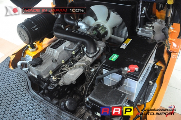 ขายรถโฟล์คลิฟท์มือสอง TOYOTA รุ่น 7FD30-11606 นำเข้าจากประเทศญี่ปุ่น 100\% ไม่เคยใช้งานในไทย