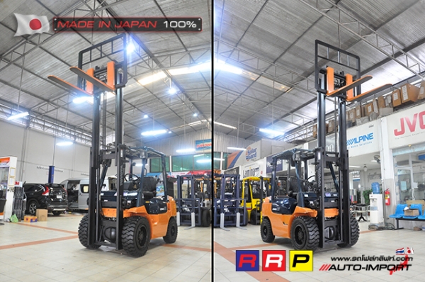 ขายรถโฟล์คลิฟท์มือสอง TOYOTA รุ่น 7FD30-11606 นำเข้าจากประเทศญี่ปุ่น 100\% ไม่เคยใช้งานในไทย