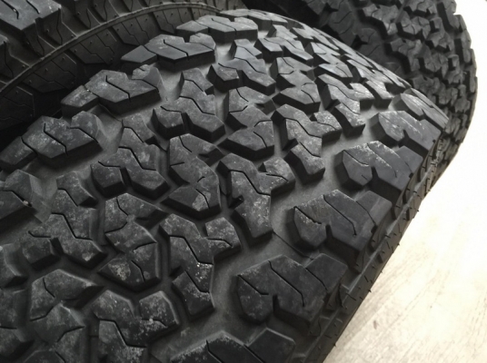ยางMaxxis 980AT ขนาด 285/75/16 ปี18 ขายถูกๆเส้นละ4พัน