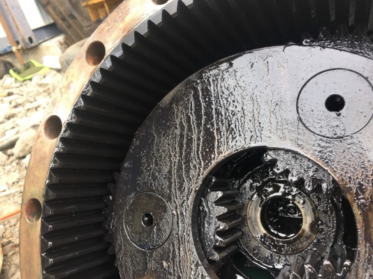 ขายตัวเดินCAT320V2(1คู่) ขายตัวเดินCAT320V2(1คู่)