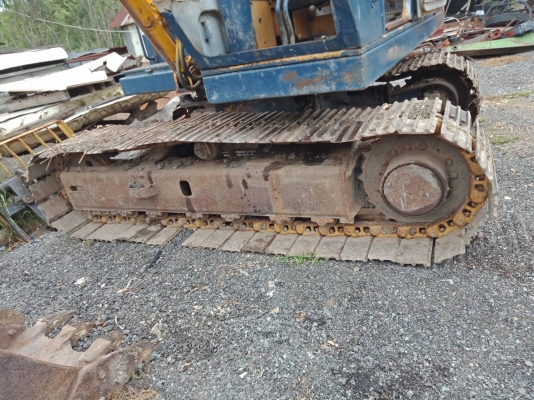 ขายKOMATSU PC 100 -2  รถตามภาพ  พร้อมใช้งาน เจ้าของขายเอง  ราคา  250,000 บาท