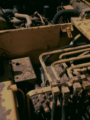 ขายKOMATSU PC 100 -2  รถตามภาพ  พร้อมใช้งาน เจ้าของขายเอง  ราคา  250,000 บาท