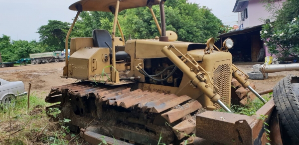 ขายรถแทรกเตอร์ D-4-E ตีนเป็ดขายแพ็คคู่ 2 ตัว ขายไม่แพงครับ ขายรถแทรกเตอร์ D-4-E ตีนเป็ดขายแพ็คคู่ 2 ตัว ขายไม่แพงครับ