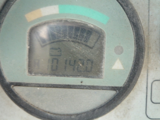 AICHI SV04B : รถกระเช้า สูง 3.8 เมตร นำเข้าจากญี่ปุ่น โทร. 080-6565422 (หนิง)