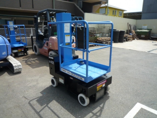 AICHI SV04B : รถกระเช้า สูง 3.8 เมตร นำเข้าจากญี่ปุ่น โทร. 080-6565422 (หนิง)