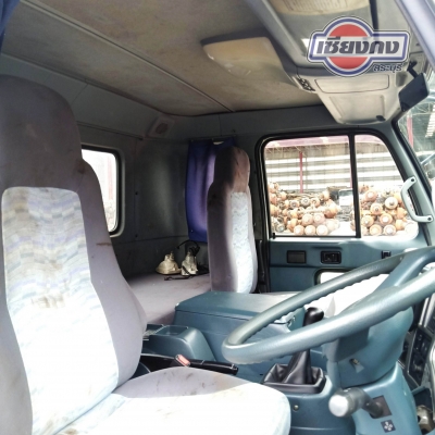 วเก๋ง UD Condor หน้า V 3 ใบปัด สภาพสวย ภายนอก-ภายใน พร้อมใช้งาน วเก๋ง UD Condor หน้า V 3 ใบปัด สภาพสวย ภายนอก-ภายใน พร้อมใช้งาน