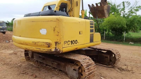 ขาย 690,000 KOMATSU pc 100-6-AC ไฟฟ้าครบ เครื่องดี ปั้มแรง เอวแน่น ช่วงล่างเต็ม รถสวยเดิมสภาพเก่านอกพร้อมใช้งาน   รถอยู่ นครปฐม 090-772-3710 090-772-3708