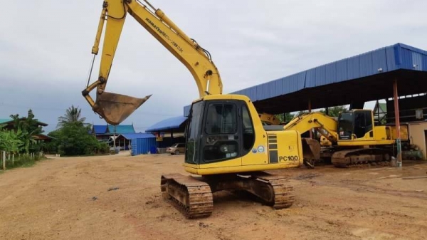 ขาย 690,000 KOMATSU pc 100-6-AC ไฟฟ้าครบ เครื่องดี ปั้มแรง เอวแน่น ช่วงล่างเต็ม รถสวยเดิมสภาพเก่านอกพร้อมใช้งาน   รถอยู่ นครปฐม 064-191-1112