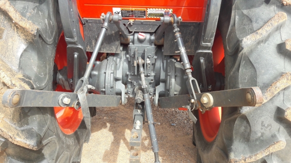 รถแทรกเตอร์มือสอง