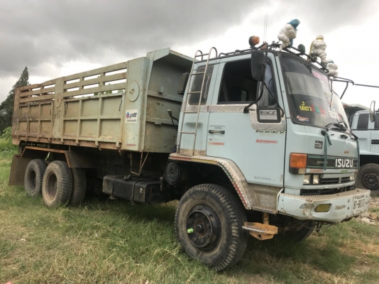 ขาย 795,000 สิบล้อดั้ม ISUZU ROCKEY 240 นางฟ้า 2 เพลา หัวบาง ยางดี คัชซีสวย รถพร้อมใช้เอกสารพร้อมโอน รถอยู่ ชลบุรี 064-191-1112
