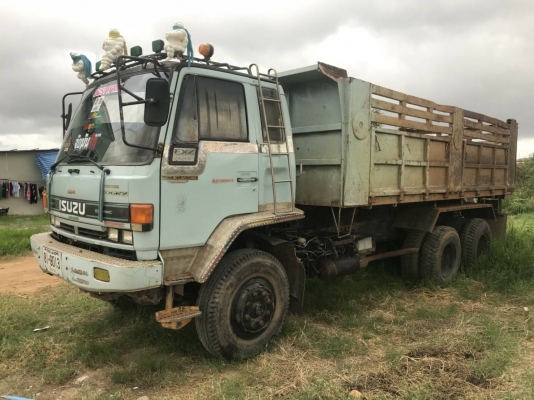 ขาย 795,000 สิบล้อดั้ม ISUZU ROCKEY 240 นางฟ้า 2 เพลา หัวบาง ยางดี คัชซีสวย รถพร้อมใช้เอกสารพร้อมโอน รถอยู่ ชลบุรี 064-191-1112
