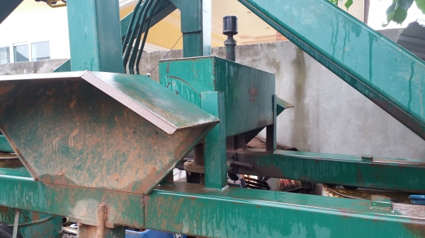 ขายคีบหน้า ขายคีบหน้า