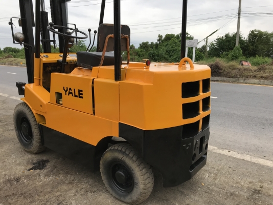 Sumitomo fd20pสภาพดีเก่าญี่ปุ่นยก 2 ตันสูง 3 เมตรไม่เคยใช้ในไทย เครื่องดีเซล