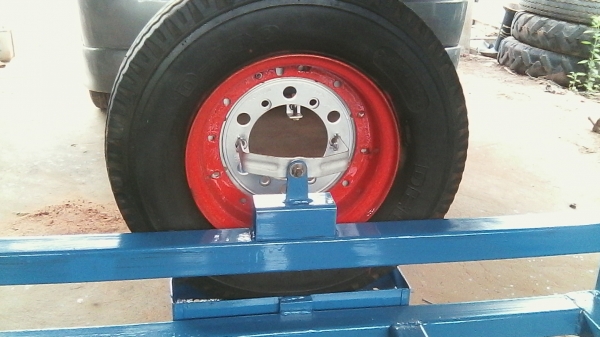 รถพ่วงเล็กต่อท้ายรถยนต์หรือรถไถเล็ก รถพ่วงเล็กต่อท้ายรถยนต์หรือรถไถเล็ก