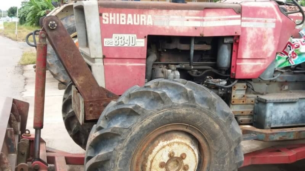 รถไถ SHIBAURA 8340 รถไถ SHIBAURA 8340