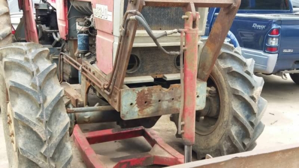 รถไถ SHIBAURA 8340 รถไถ SHIBAURA 8340