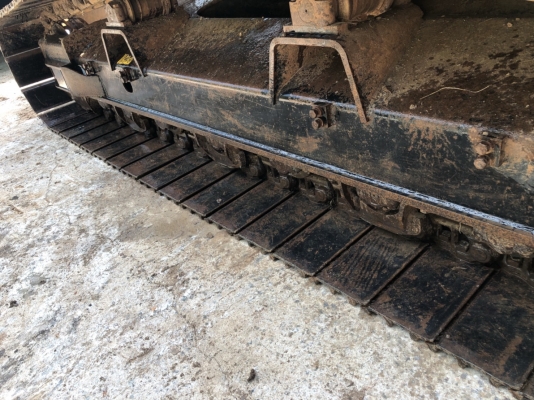 ขายด่วน!! HITACHI ZX200-5G สภาพสวยค่ะ