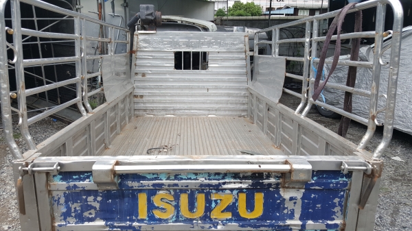 กะบะสแตนเลสทั้งใบสวยๆ