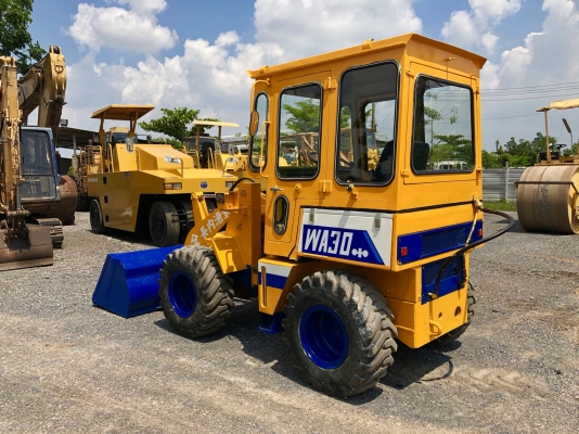 ขายรถตัก KOMATSU WA30-2 เครื่อง3 สูบ ระบบเลี้ยวเอวอ่อน 1500 ชม สมบูรณ์พร้อมใช้ครับ FROM JAPAN ติดต่อ 063-9316985 ID LINE : 0639316985 ขายรถตัก KOMATSU WA30-2 เครื่อง3 สูบ ระบบเลี้ยวเอวอ่อน 1500 ชม สมบูรณ์พร้อมใช้ครับ FROM JAPAN ติดต่อ 063-9316985 ID LINE : 0639316985