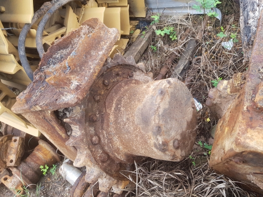 ขายตัวเดินkobelco 907 mark2ตัวเดินเล็ก เปิดดูเฟืองได้