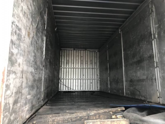 ขาย 565,000 บาท ISUZU ROCKY 175 แรง 1 เพลา ตู้ 10 บาน ยาว 7.2 เมตร FVM12MY เครื่อง 6BG1-175 แรง หัวบาง ยางดี คัสชีสวย แอร์เย็น เอกสารเล่ม ทะเบียน  รถอยู่  ชลบุรี โทร 0610710295  สนใจ รายการสินค้า อื่นๆ ที่ เว็ปไชค์ Truck2Hand  https://www.truck2hand.com/i