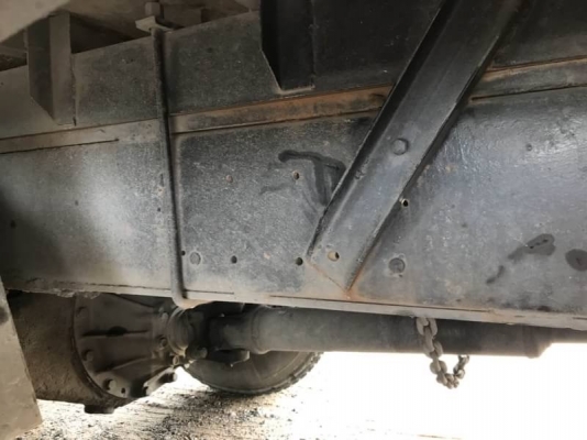 ขาย 565,000 บาท ISUZU ROCKY 175 แรง 1 เพลา ตู้ 10 บาน ยาว 7.2 เมตร FVM12MY เครื่อง 6BG1-175 แรง หัวบาง ยางดี คัสชีสวย แอร์เย็น เอกสารเล่ม ทะเบียน  รถอยู่  ชลบุรี โทร 0610710295  สนใจ รายการสินค้า อื่นๆ ที่ เว็ปไชค์ Truck2Hand  https://www.truck2hand.com/i