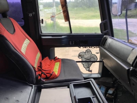 ขาย 565,000 บาท ISUZU ROCKY 175 แรง 1 เพลา ตู้ 10 บาน ยาว 7.2 เมตร FVM12MY เครื่อง 6BG1-175 แรง หัวบาง ยางดี คัสชีสวย แอร์เย็น เอกสารเล่ม ทะเบียน  รถอยู่  ชลบุรี โทร 0610710295  สนใจ รายการสินค้า อื่นๆ ที่ เว็ปไชค์ Truck2Hand  https://www.truck2hand.com/i