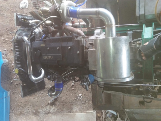 ขายท่อสูบน้ำหน้า 10  ยาว 13 เมตร  ขับได้