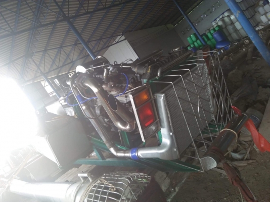 ขายท่อสูบน้ำหน้า 10  ยาว 13 เมตร  ขับได้