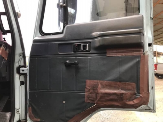 ขาย 645,000 บาท ISUZU ROCKY 195 แรง 1 เพลา ตู้ 10 บาน ยาว 7.2 เมตร (6 ล้อแปลง 10 ล้อ ลงเล่มแล้ว ) เครื่อง 6HE1-195 แรง หัวบาง ยางดี คัสชีสวย แอร์เย็น เอกสารเล่ม ทะเบียน  รถอยู่  ชลบุรี โทร 0610710295  สนใจ รายการสินค้า อื่นๆ ที่ เว็ปไชค์ Truck2Hand  https