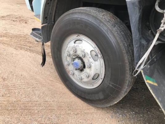 ขาย 645,000 บาท ISUZU ROCKY 195 แรง 1 เพลา ตู้ 10 บาน ยาว 7.2 เมตร (6 ล้อแปลง 10 ล้อ ลงเล่มแล้ว ) เครื่อง 6HE1-195 แรง หัวบาง ยางดี คัสชีสวย แอร์เย็น เอกสารเล่ม ทะเบียน  รถอยู่  ชลบุรี โทร 0610710295  สนใจ รายการสินค้า อื่นๆ ที่ เว็ปไชค์ Truck2Hand  https