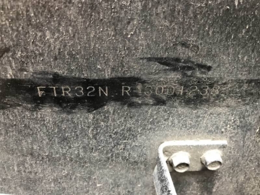 ขาย 645,000 บาท ISUZU ROCKY 195 แรง 1 เพลา ตู้ 10 บาน ยาว 7.2 เมตร (6 ล้อแปลง 10 ล้อ ลงเล่มแล้ว ) เครื่อง 6HE1-195 แรง หัวบาง ยางดี คัสชีสวย แอร์เย็น เอกสารเล่ม ทะเบียน  รถอยู่  ชลบุรี โทร 0610710295  สนใจ รายการสินค้า อื่นๆ ที่ เว็ปไชค์ Truck2Hand  https