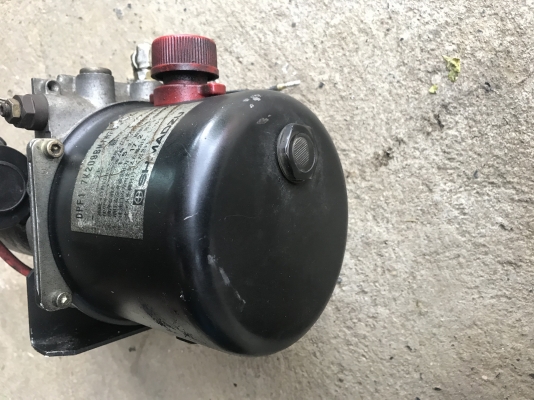 มอเตอร์ปั้ม DC.12 v. เก่าญี่ป่น ของเข้าเเล้ว มอเตอร์ปั้ม DC.12 v. เก่าญี่ป่น ของเข้าเเล้ว