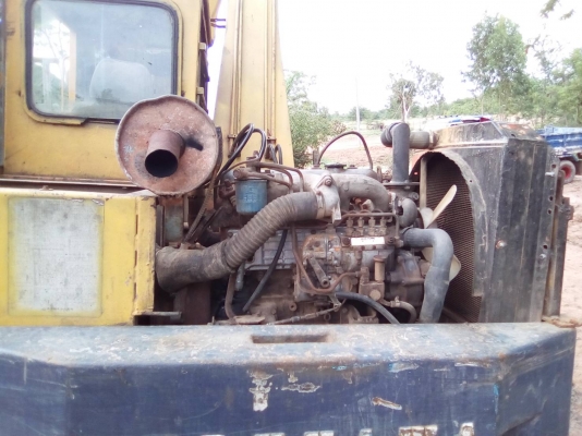 ขายรถแม็กโค60พร้อมใช้เครื่องดีมากปั้มแรงดีโซ่ดีล้อนำดีเอวแน่นสนใจโทร0641019335/0807346335