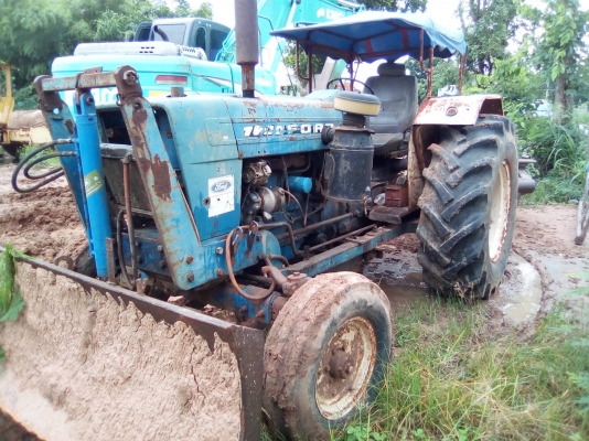 ขายรถไถฟอด77t3อยางดีเครื่องดีตามสภาพพร้อมใช้สนใจโทร0641019335/0807346335
