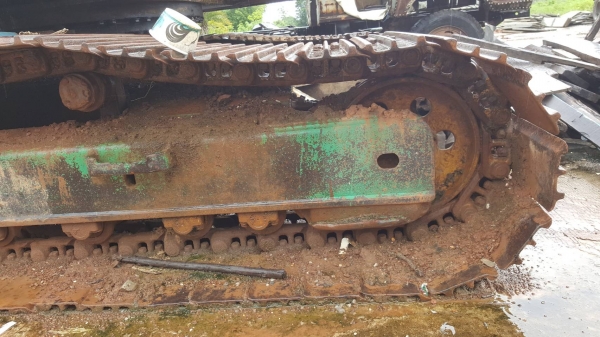 ขาย แบคโฮ KOMATSU PC200-6 ใส่เครื่อง MITSU 6D16 195 แรงม้า ปั้มเดิม ช่วงล่างเต็ม ไฟฟ้าตัดแล้ว เอกสารใบซื้อขาย