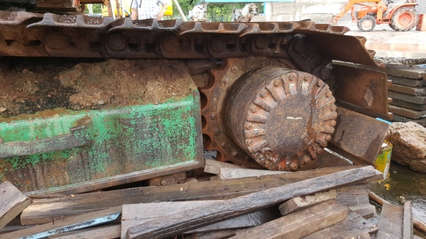 ขาย แบคโฮ KOMATSU PC200-6 ใส่เครื่อง MITSU 6D16 195 แรงม้า ปั้มเดิม ช่วงล่างเต็ม ไฟฟ้าตัดแล้ว เอกสารใบซื้อขาย