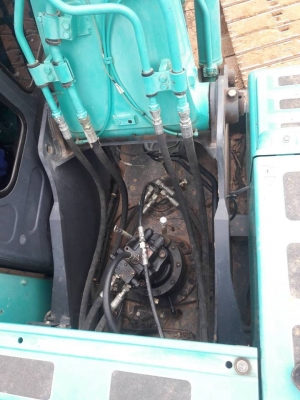 ขายรถขุดแบ็คโคทำงาน6700 ชม.KOBELCO SK200-8ซุปเปอร์X YN12 เครื่องเดิมปั๊มเดิม เอกสารครบ ช่วงล่างสวย