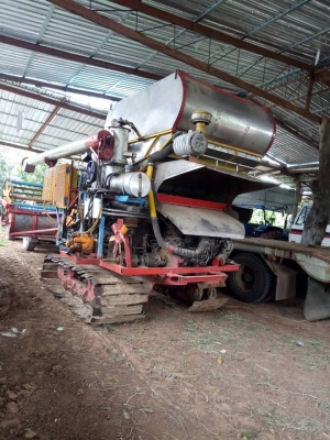 ขายรถเกี่ยวข้าวไทยเส็ง เครื่อง210 ปั๊ม23โซ่ดี มอเตอร์90ช่วงล่าง10 สภาพพร้อมทำงาน