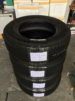 ยาง Bridgestone 265 65 17 ปี17 ดอกเต็ม ไม่มีปะ ใช้ยาว ราคาไม่แพง