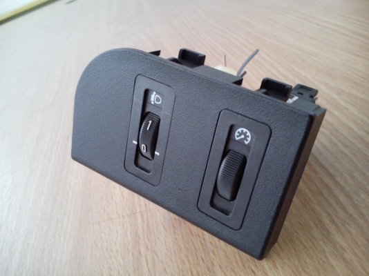 สวิทช์ปรับไฟหน้ากับสวิทช์ปรับไฟเรือนไมล์ พร้อมกรอบพลาสติก BMW E36