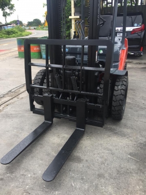 ขาย TOYOTA 8FD30 รถนอกเก่าญี่ปุ่น ดีเซล 3Z เสายกสูง 5 เมตร งาฮิ้ง ขาย TOYOTA 8FD30 รถนอกเก่าญี่ปุ่น ดีเซล 3Z เสายกสูง 5 เมตร งาฮิ้ง