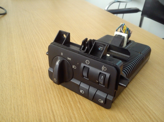 สวิทช์ไฟหน้า BMW E46 แท้